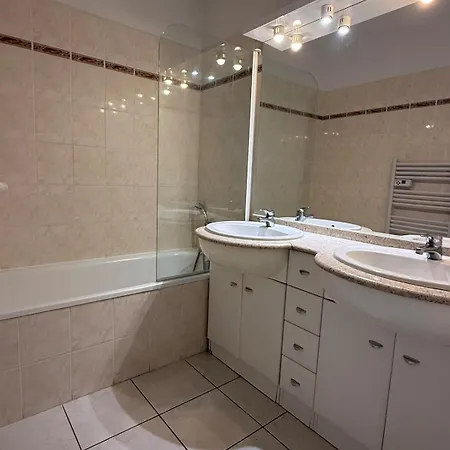Villa Avec Piscine 8p Autour Du Golf *